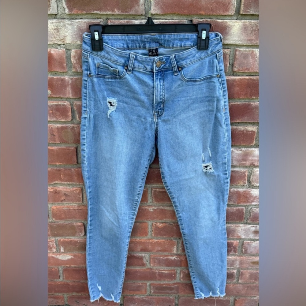 Rewash skinny distressed stretchy denim jeans women’s juniors size 7